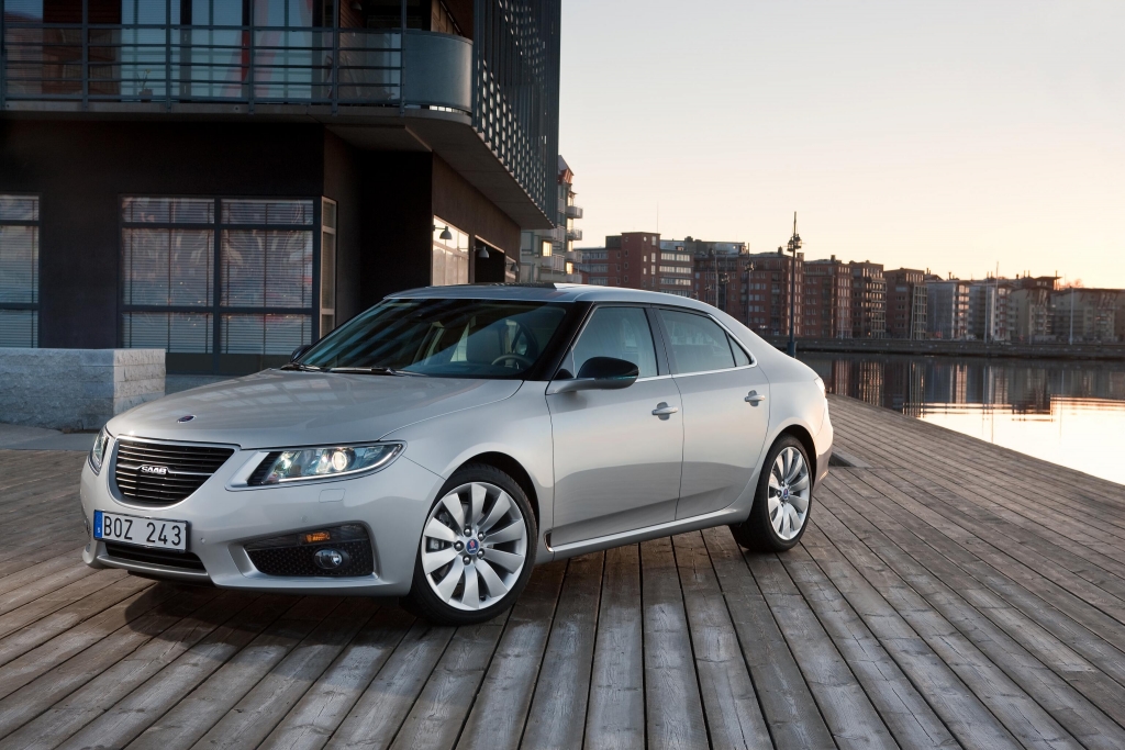 Drei neue Motoren für den Saab 9-5
