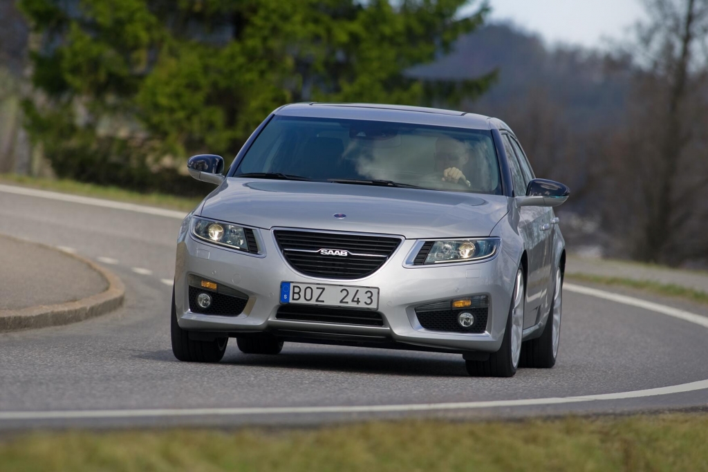 Drei neue Motoren für den Saab 9-5