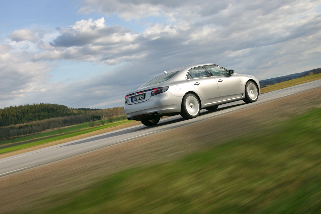 Drei neue Motoren für den Saab 9-5