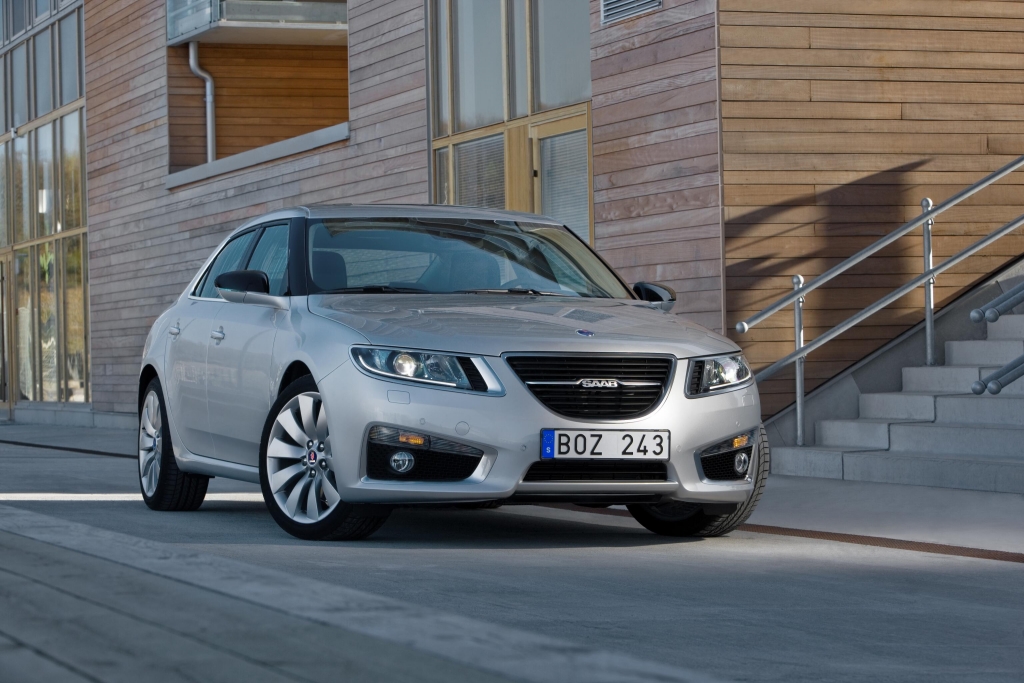 Drei neue Motoren für den Saab 9-5
