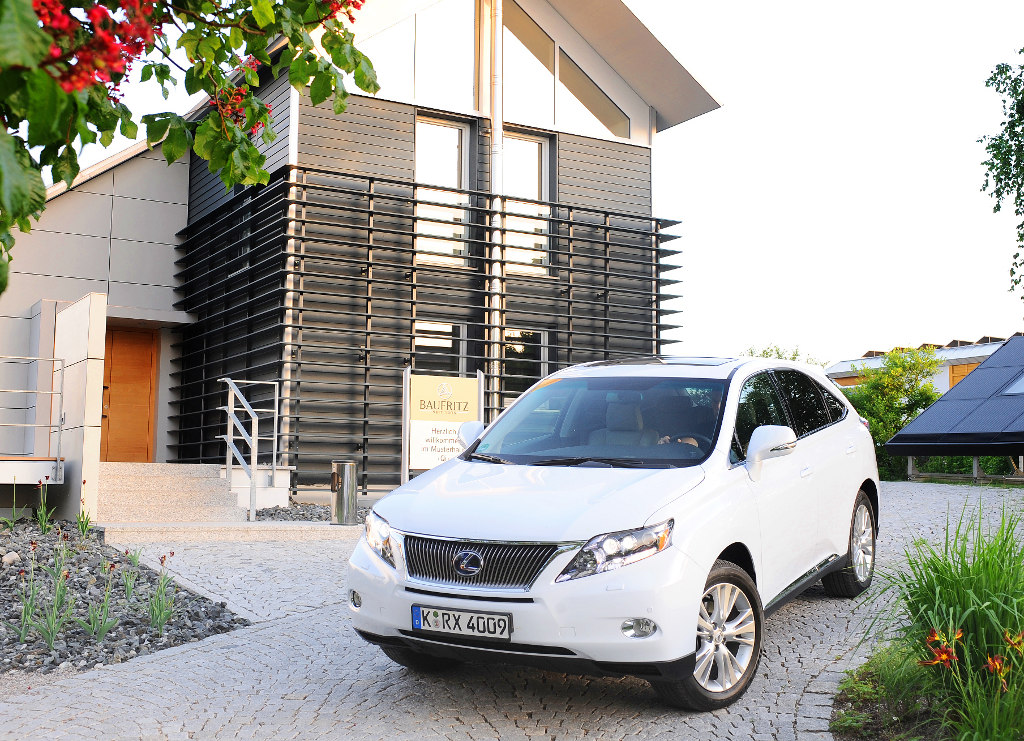 Fahrbericht Lexus RX 450h: Gewichtiger Leichtfuß 