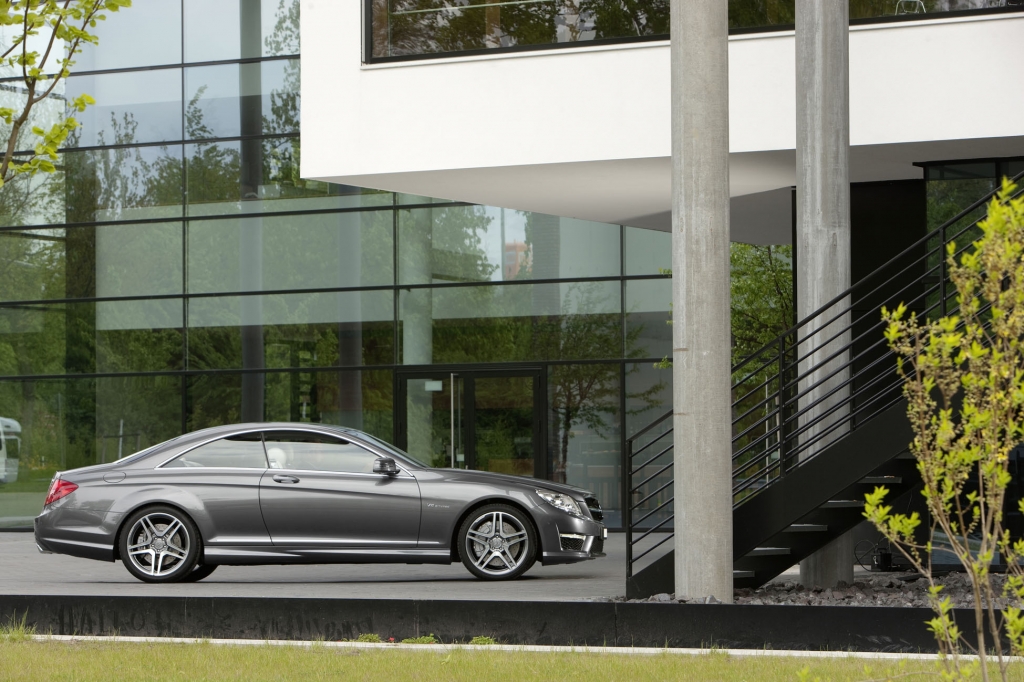 Fahrbericht: Mercedes CL 63 AMG - Kraftakt im Smoking