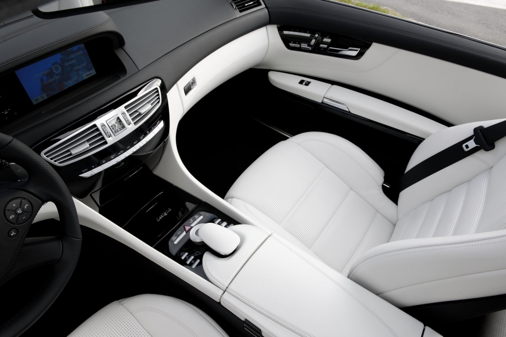Fahrbericht: Mercedes CL 63 AMG - Kraftakt im Smoking