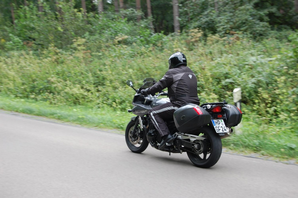 Fahrbericht Suzuki Bandit GSF 1250SA: Gepflegtes Unterstatement auf japanisch