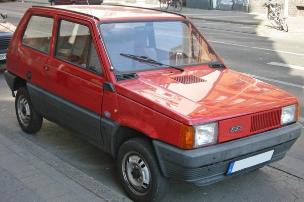 Fiat Panda gewinnt das ''Goldene Klassik-Lenkrad''