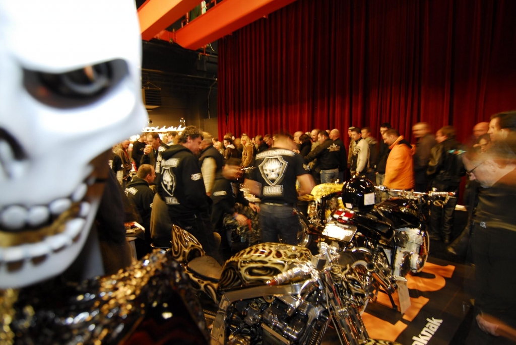 Fighterama 2010: Motorrad Kult-Tuning-Messe im Wunderland Kalkar
