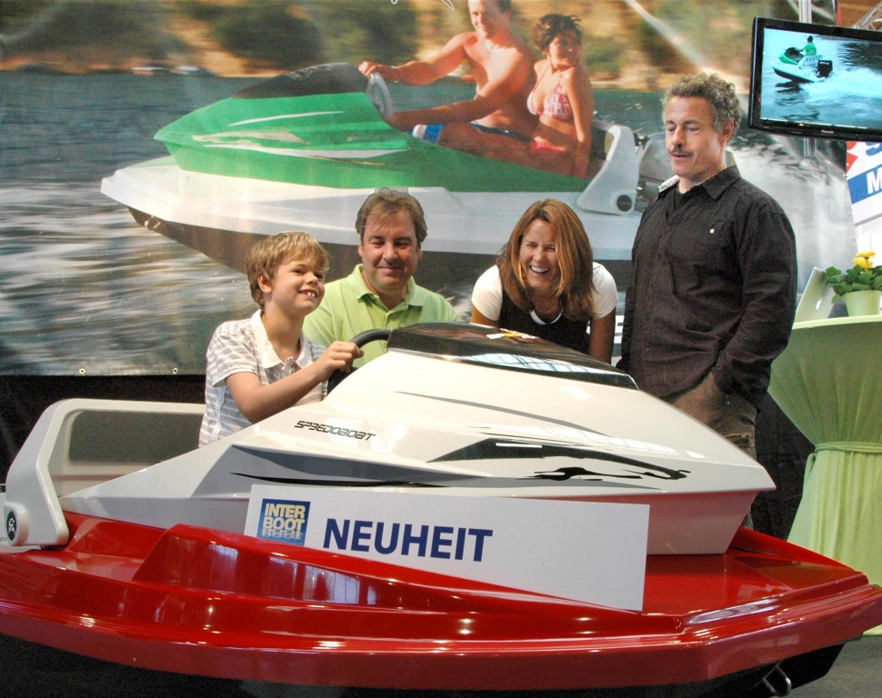 Hightech-Roboter taucht nach Fischen, Leichen und Bomben