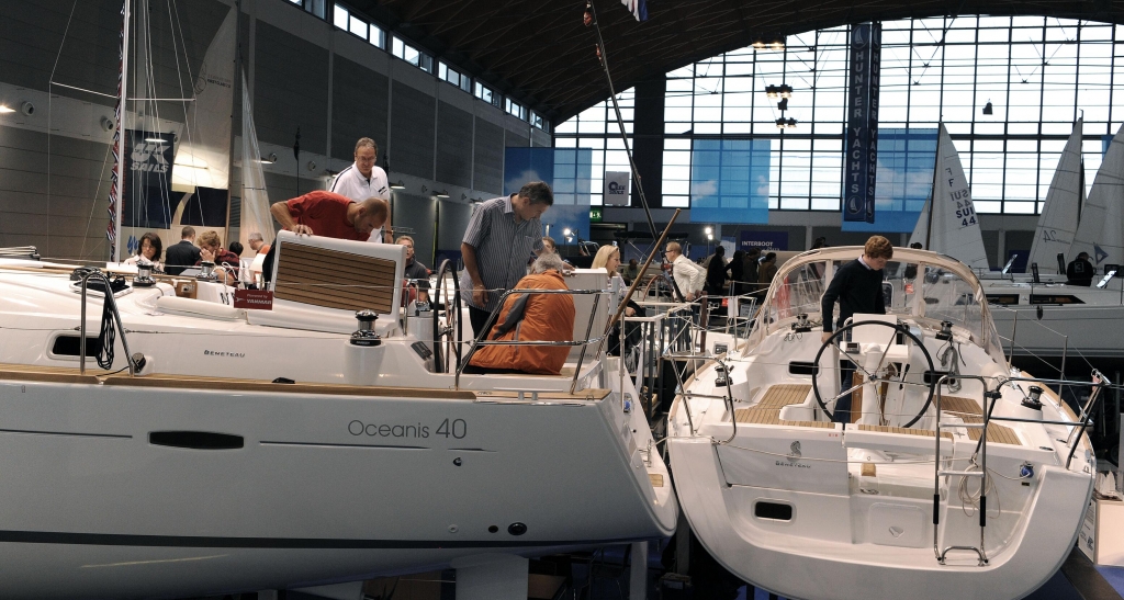 Hightech-Roboter taucht nach Fischen, Leichen und Bomben