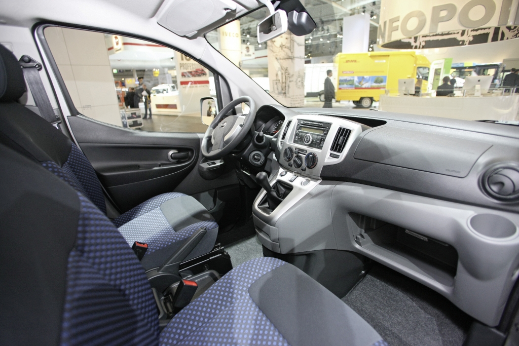 IAA Hannover: Neuer Nissan Interstar heißt NV 400 