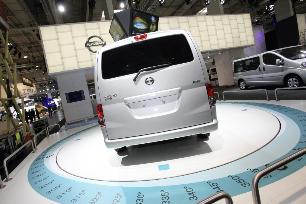 IAA Hannover: Neuer Nissan Interstar heißt NV 400 