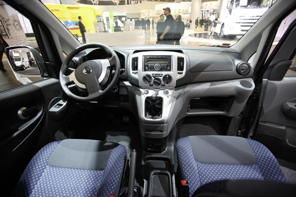 IAA Hannover: Neuer Nissan Interstar heißt NV 400 
