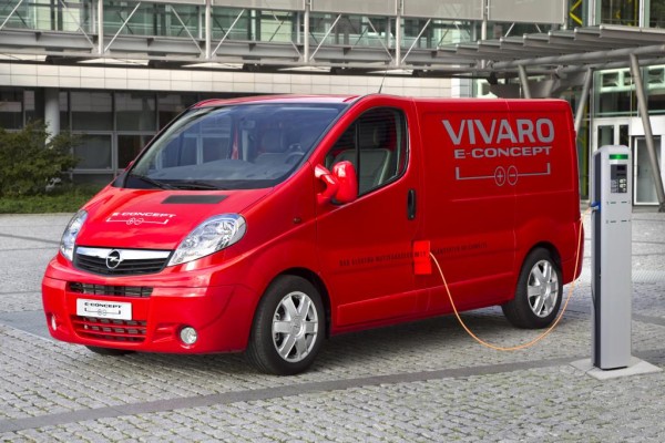 IAA Nutzfahrzeuge 2010: Opel zeigt Vivaro E-Concept