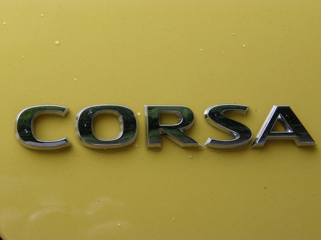 Kurztest Opel Corsa OPC: Klein, schnell, kräftig – und bei Bedarf in Farbe