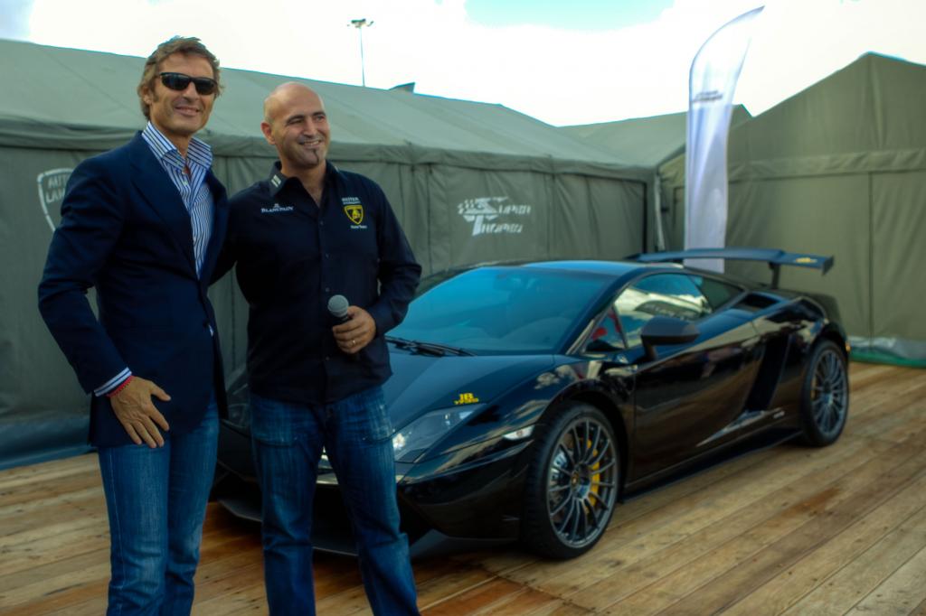 Lambo-Chef Stephan Winkelmann und Blancpain-Chef Marc A. Hayek vor ihrem Baby