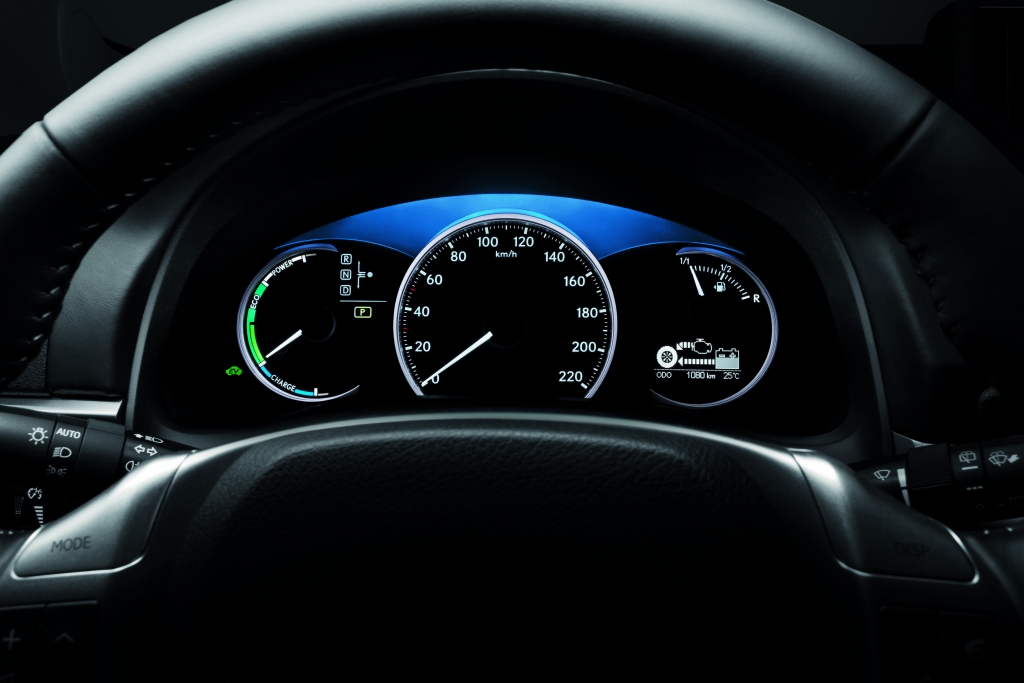 Lexus CT 200h - Der Solist im Orchester
