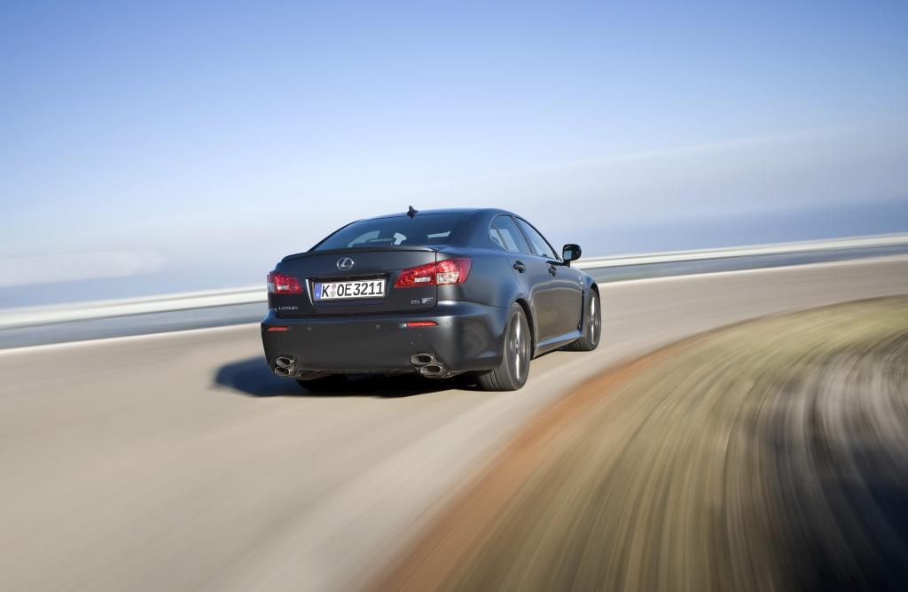 Lexus IS F: Alpenüberquerung im Sportwagen 