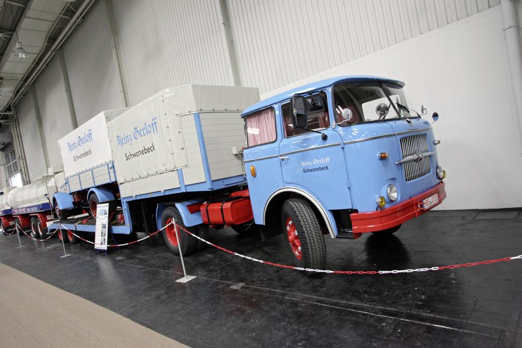 Lkw Oldtimer: Škoda.