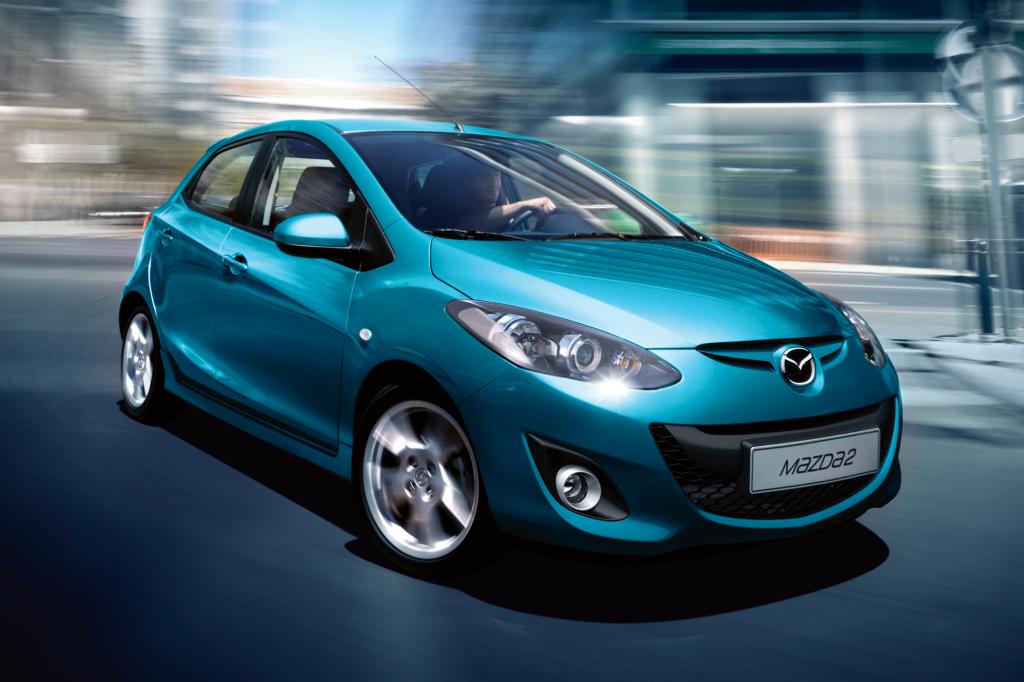 Mazda gibt in Paris dem Mazda2 ein neues Gesicht