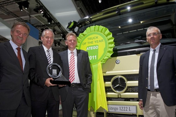 Mercedes-Benz Atego zum ''Truck of the Year 2011'' gewählt