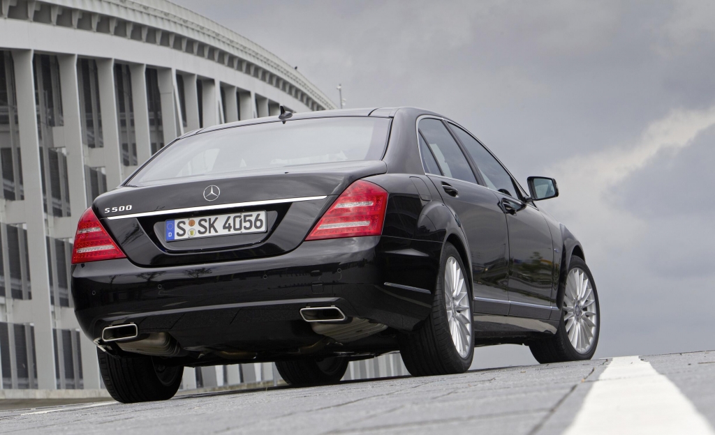 Mercedes-Benz S 500
