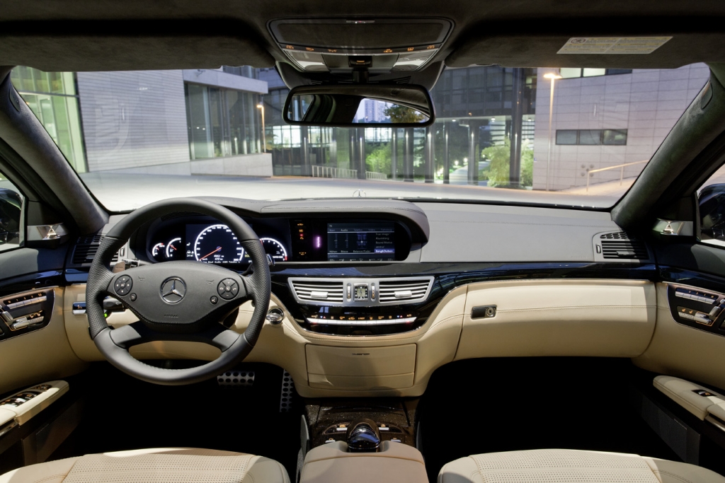 Mercedes S 63 AMG