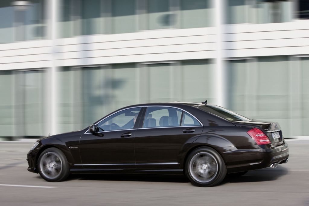Mercedes S 63 AMG