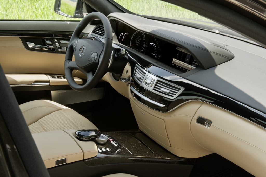 Mercedes S 63 AMG