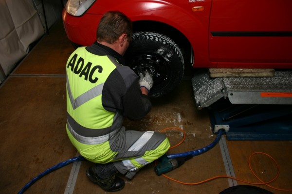 Nicht alle Winterreifen schnitten beim ADAC Test mit einem guten Ergebnis ab