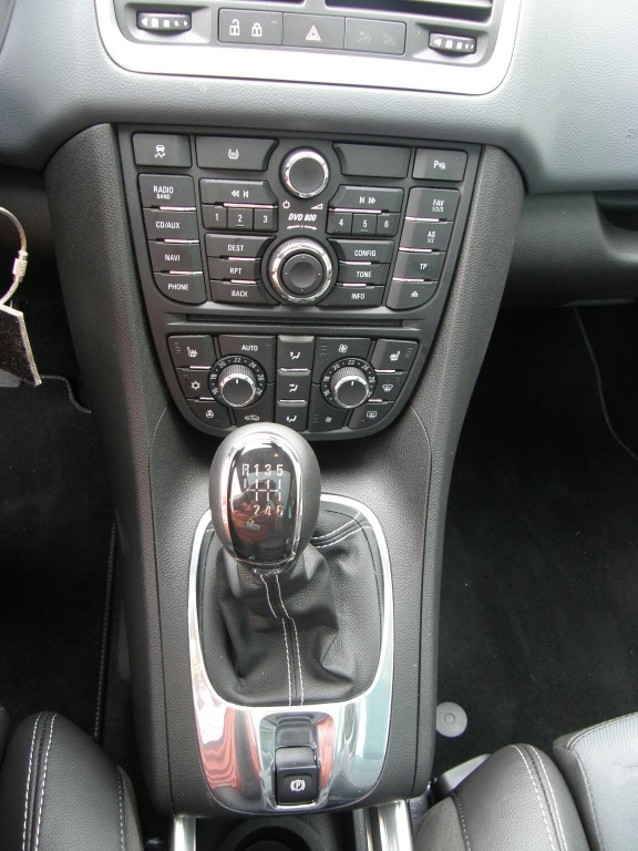 Opel Meriva 1.7 CDTI Ecotec: Flexibler Minivan und Klassenprimus