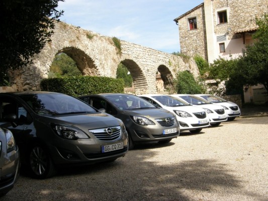 Opel Meriva 1.7 CDTI Ecotec: Flexibler Minivan und Klassenprimus