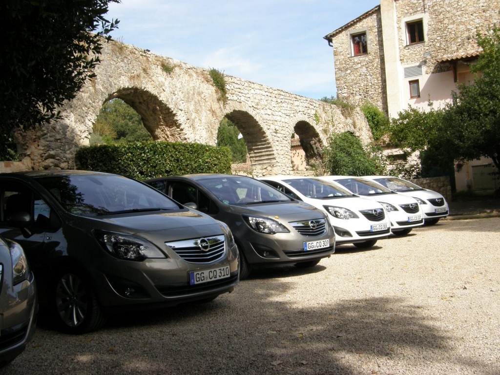 Opel Meriva 1.7 CDTI Ecotec: Flexibler Minivan und Klassenprimus