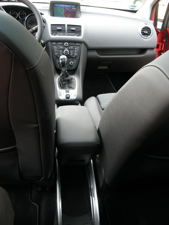 Opel Meriva 1.7 CDTI Ecotec: Flexibler Minivan und Klassenprimus