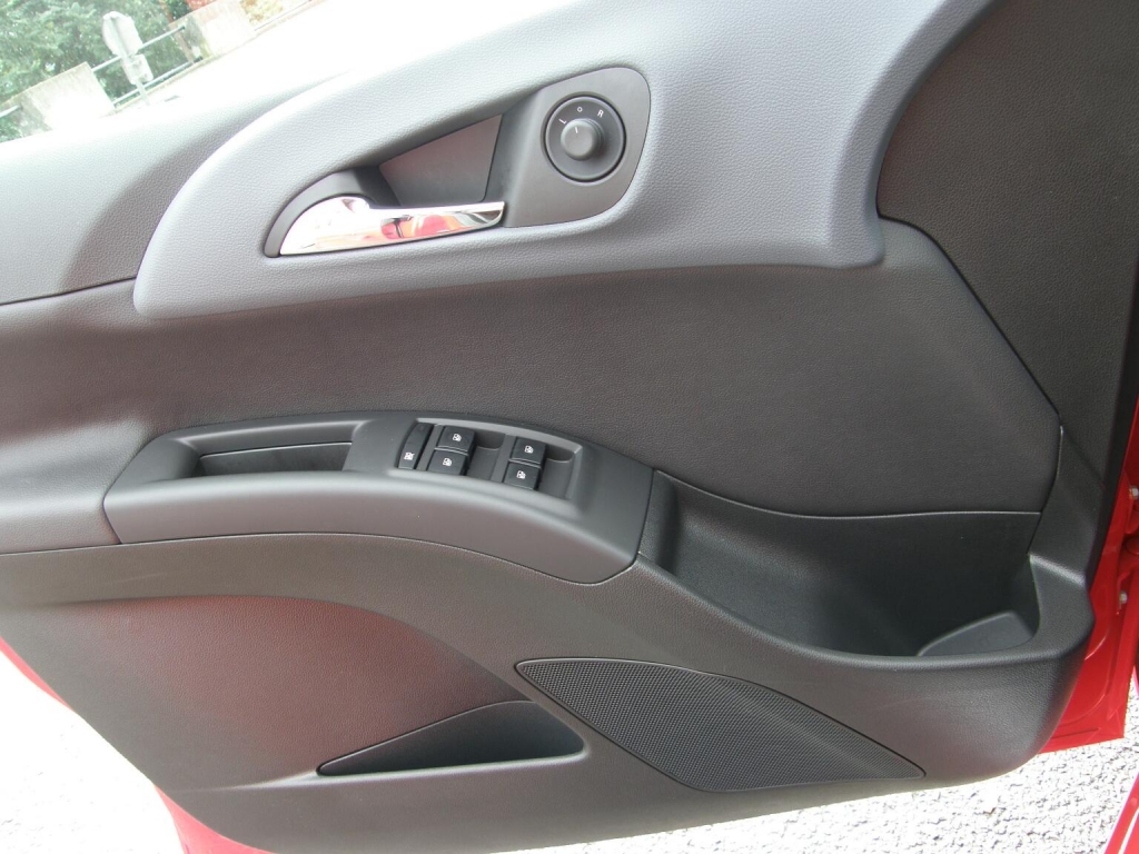 Opel Meriva 1.7 CDTI Ecotec: Flexibler Minivan und Klassenprimus