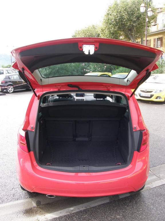 Opel Meriva 1.7 CDTI Ecotec: Flexibler Minivan und Klassenprimus