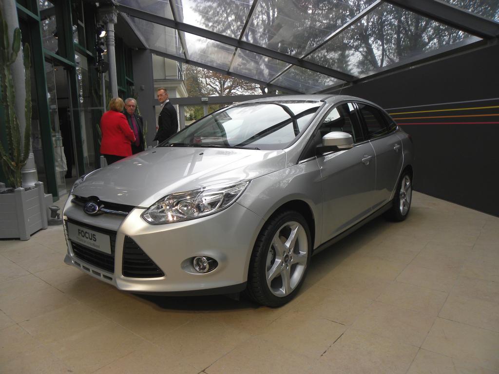 Paris 2010: Alle drei Ford Focus auf einen Streich