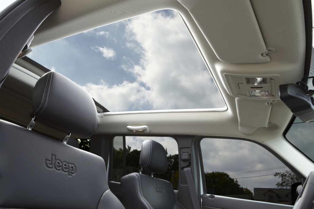 Paris 2010: Jeep stellt Grand Cherokee und neue Motoren vor