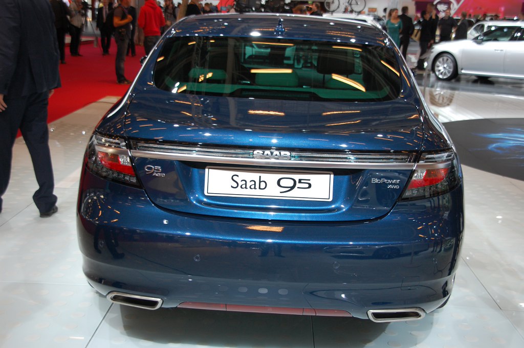 Paris 2010 - Mittelklasse: Ford, Peugeot, Renault, Saab, Volvo, VW
