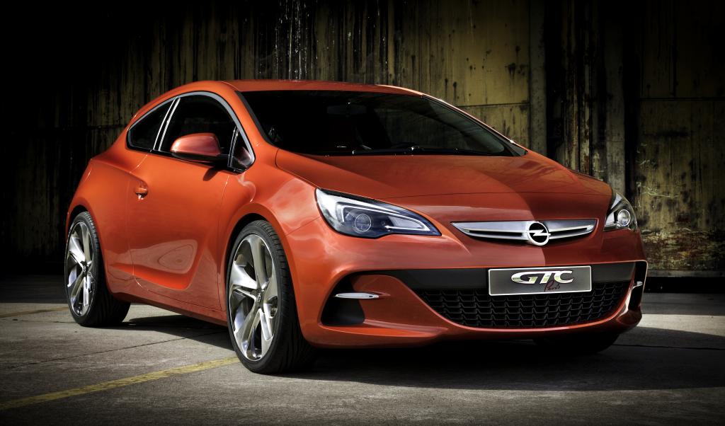 Paris 2010: Opel GTC Paris leistet 290 PS