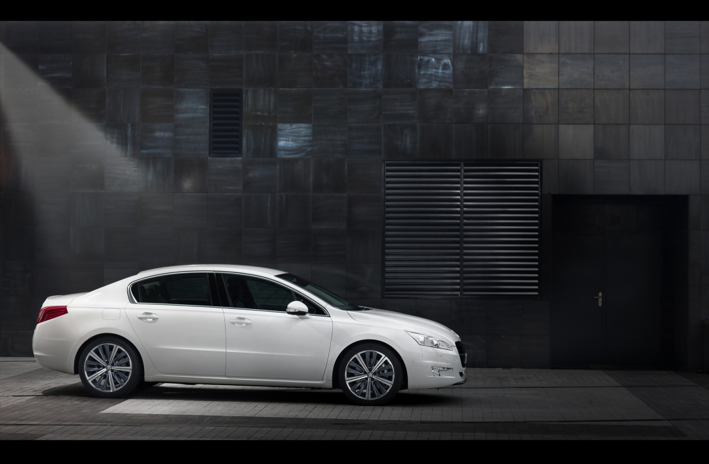Paris 2010: Peugeot zeigt den 508