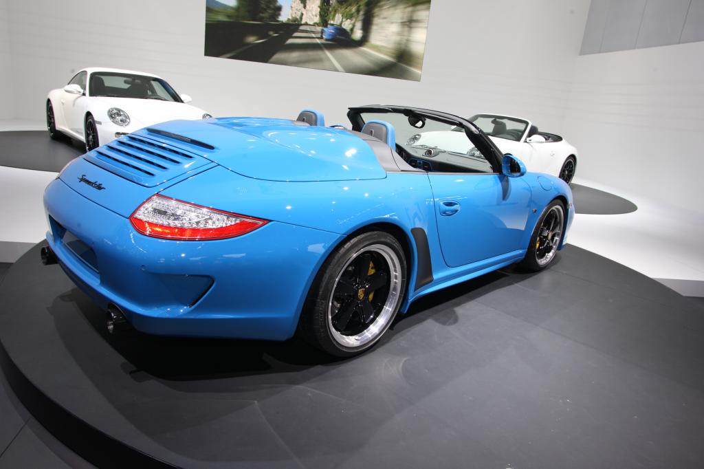 Paris 2010: Porsche 911 als GTS und als Speedster