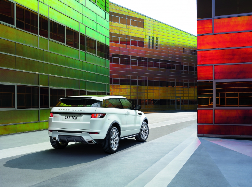 Paris 2010: Range Rover Evoque kommt im Spätsommer 2011