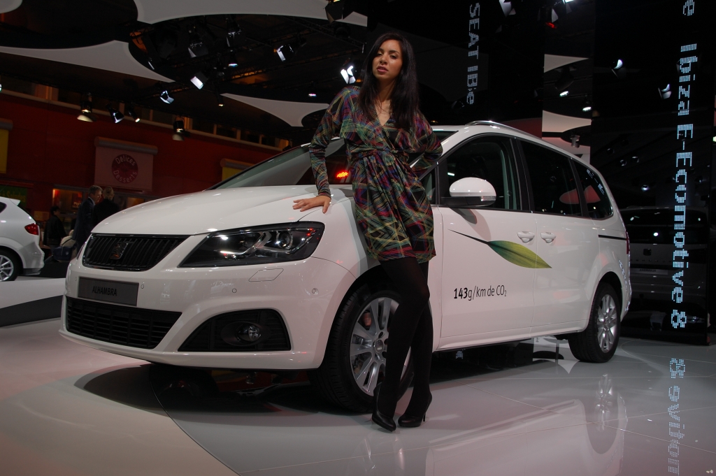 Paris 2010 - Van, SUV & Studien: Peugeot, Opel, Hyundai, Rover, Seat