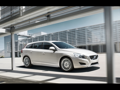 Paris 2010: Volvo V60 startet bei 28 000 Euro