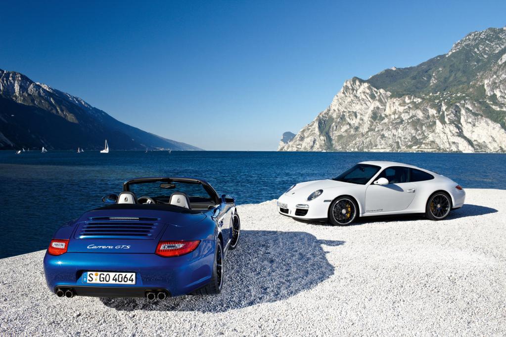 Porsche mit neuer 911-Variante 