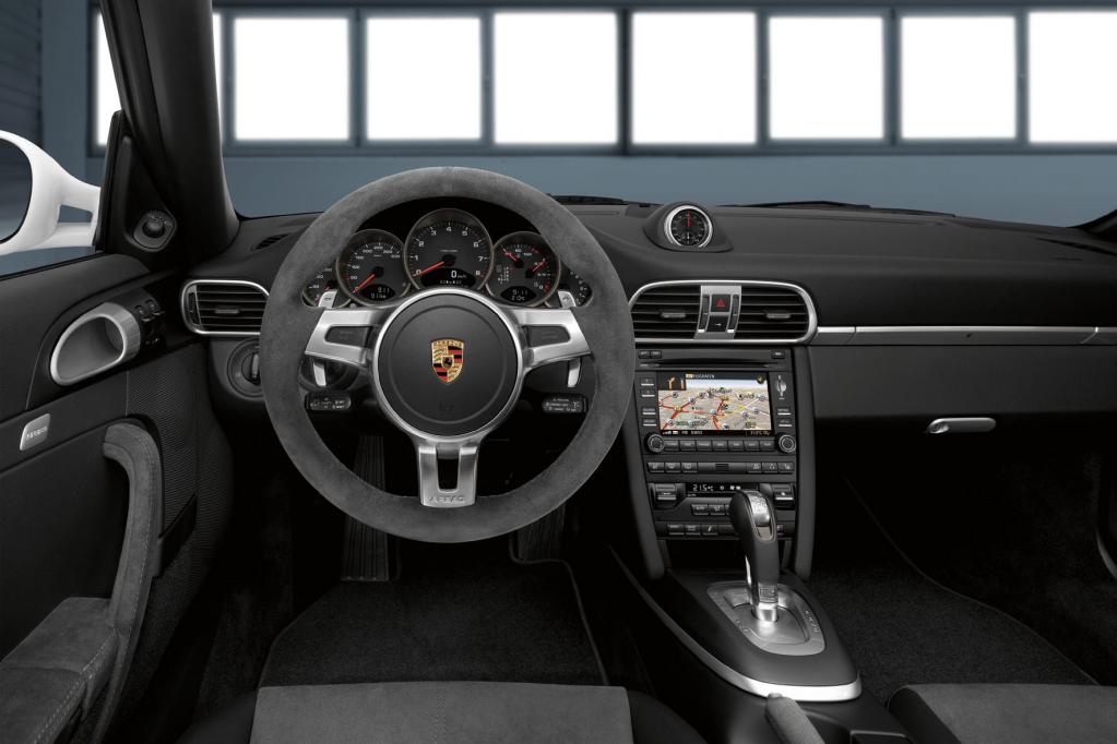 Porsche mit neuer 911-Variante 