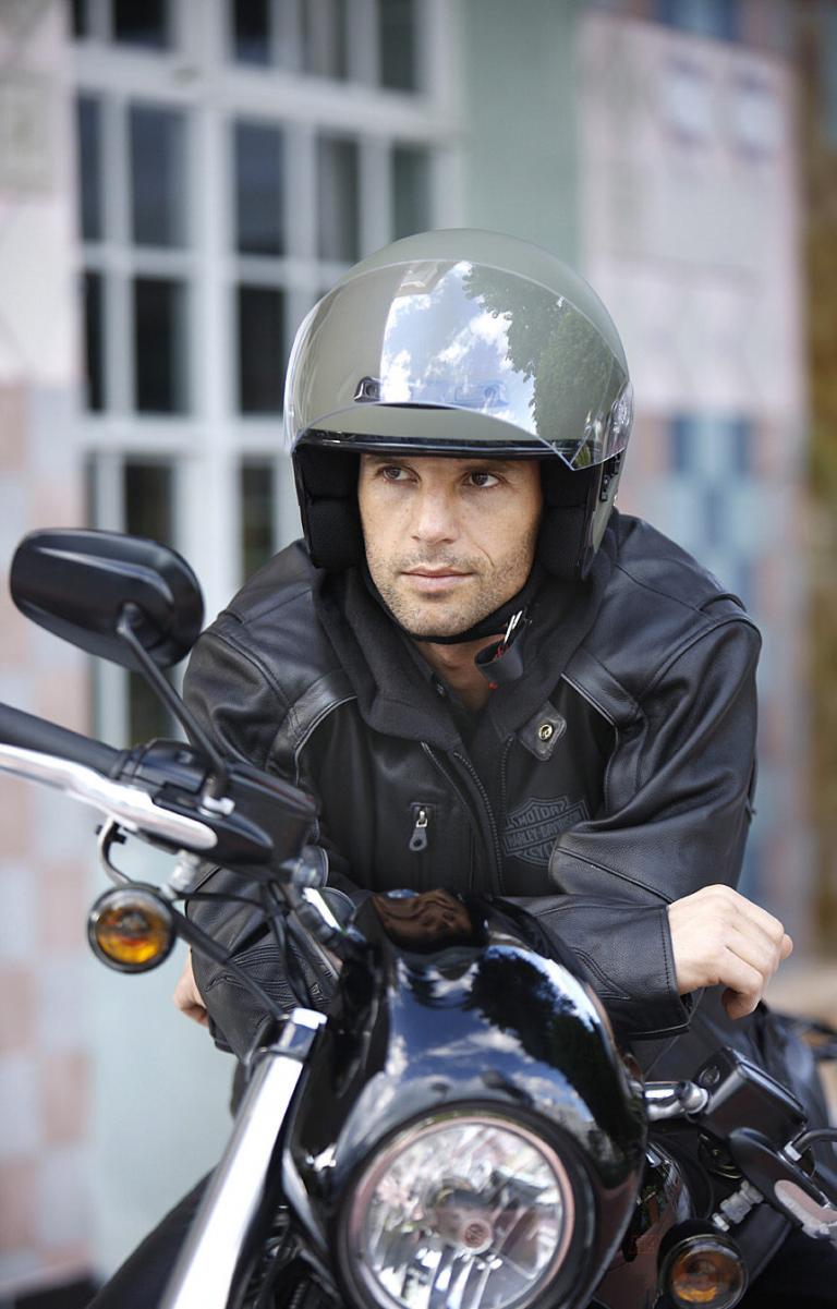 Ratgeber Motorrad: Kopfsache Helmpflege 