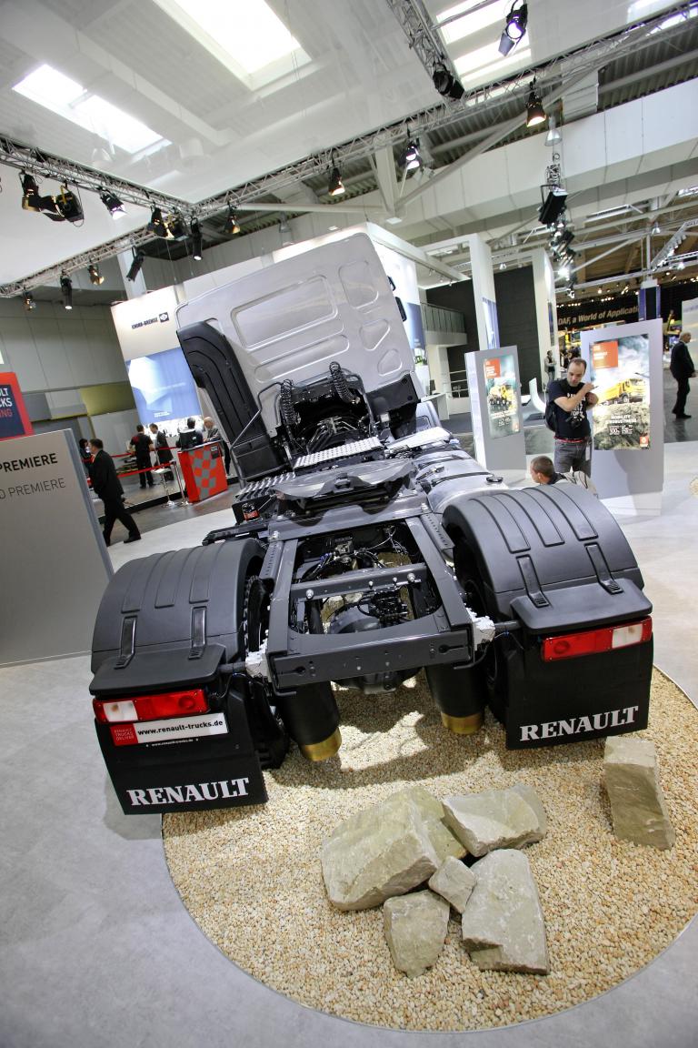Renault Opti-Track.