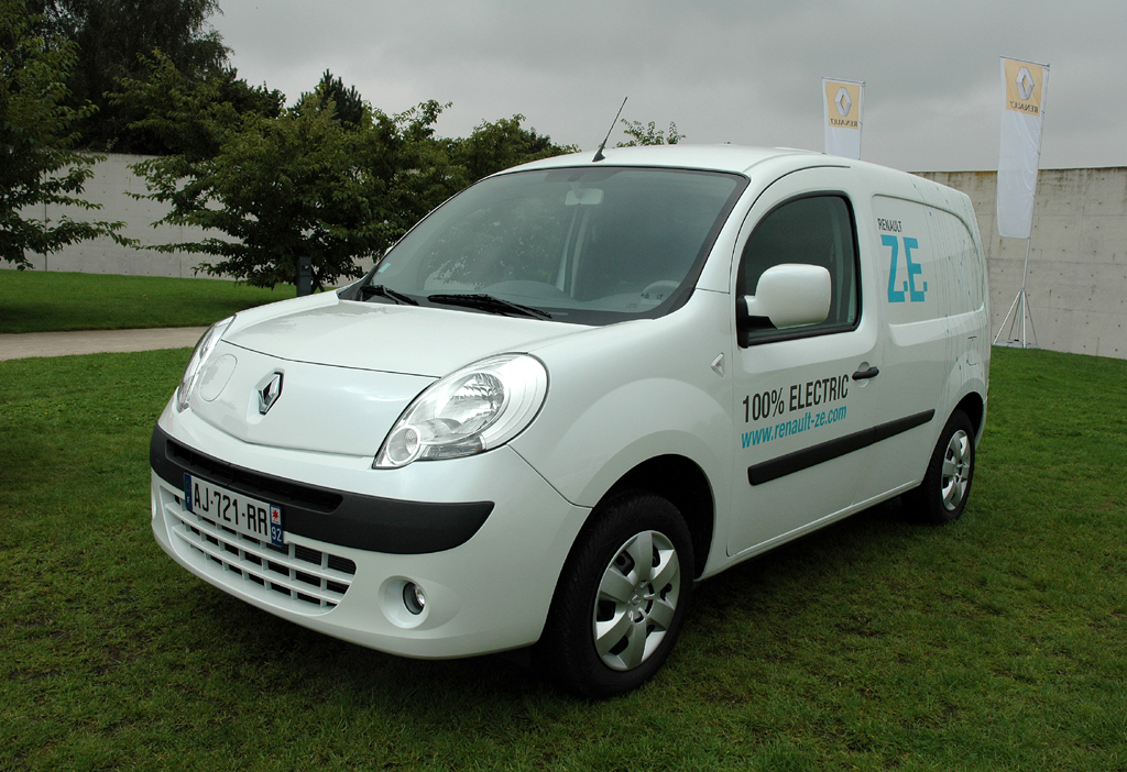 Renaults erstes Elektroauto wird im Herbst 2011 der Kangoo Rapid ZE sein. 