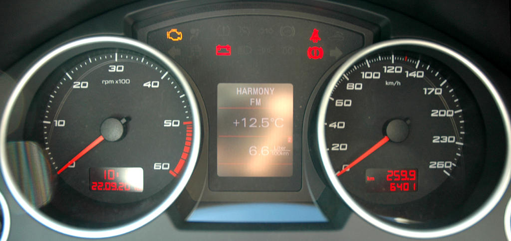Seat Exeo: Blick durch den Lenkradkranz auf die Rundinstrumentierung. 