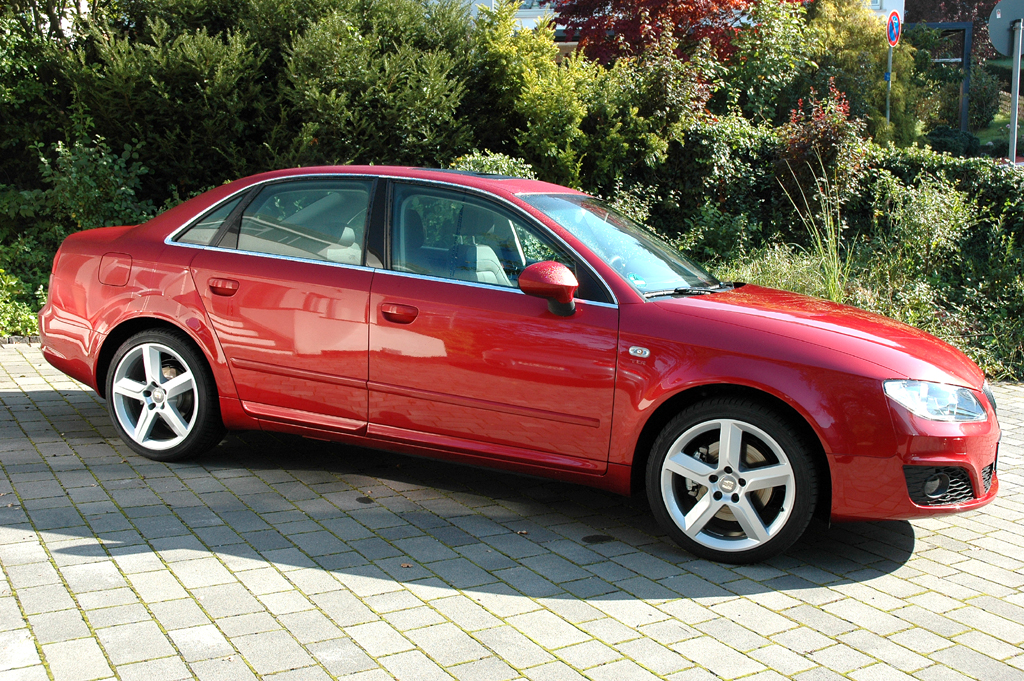 Seat Exeo: Seitenansicht.